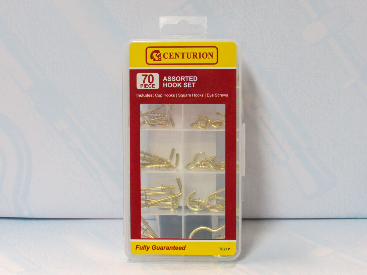 70 Piece Assorted Hooks Set - Image 2